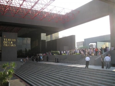 opera_centre_at_mexico_03